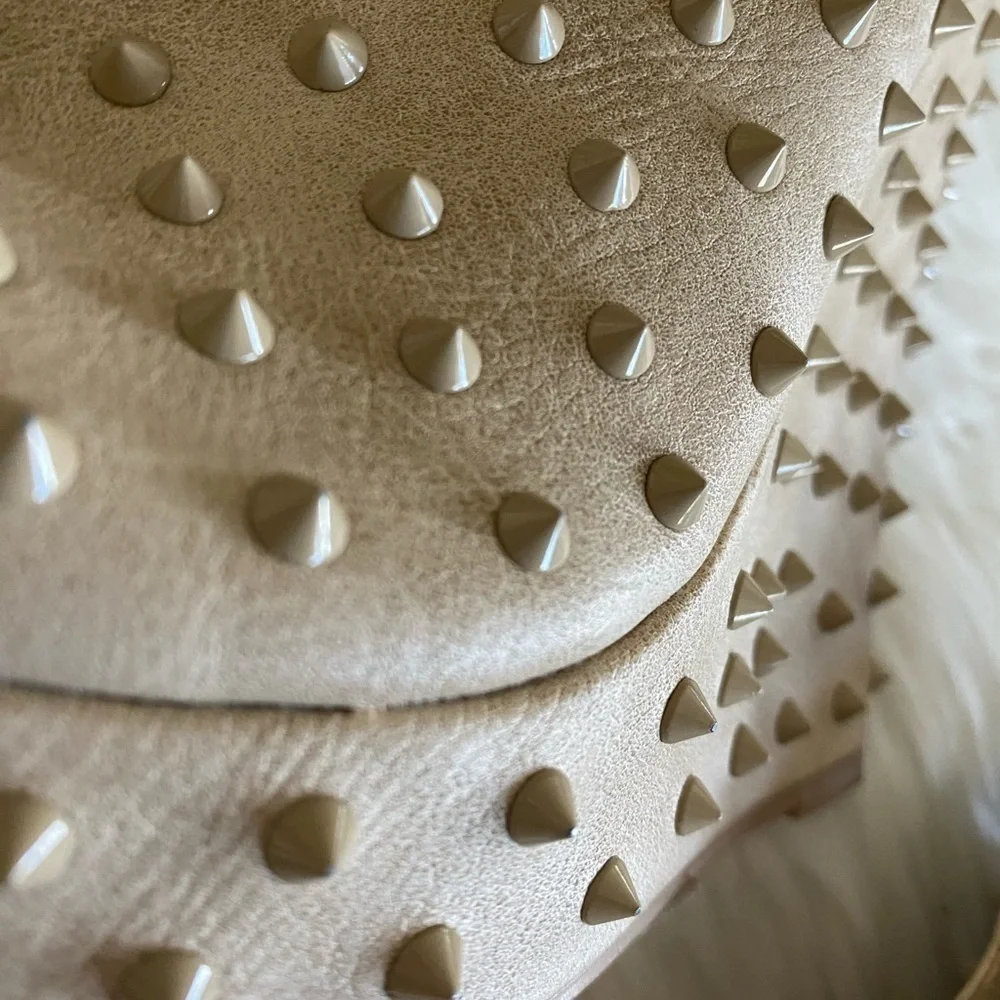 Sheikh all over studded wedge platform booties, Sz. 7